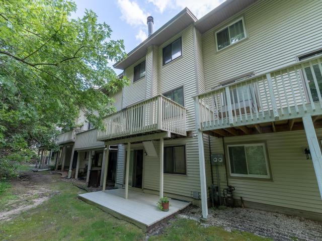 6639 Gretchen Lane N Saint Paul MN 55128 - MLS# 6737808