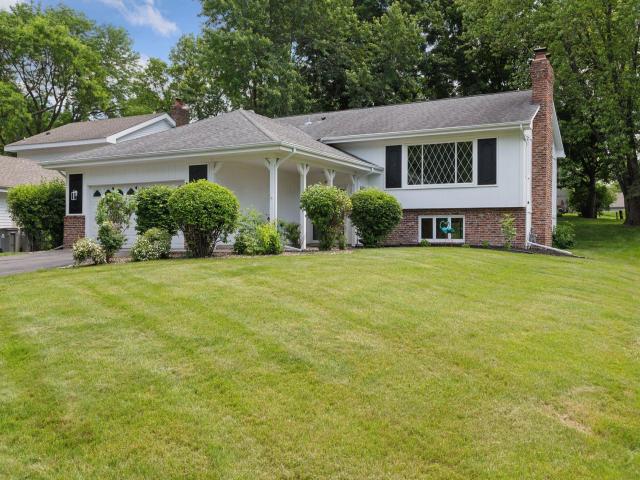 8665 Windward Circle Eden Prairie MN 55344 - MLS# 6738272