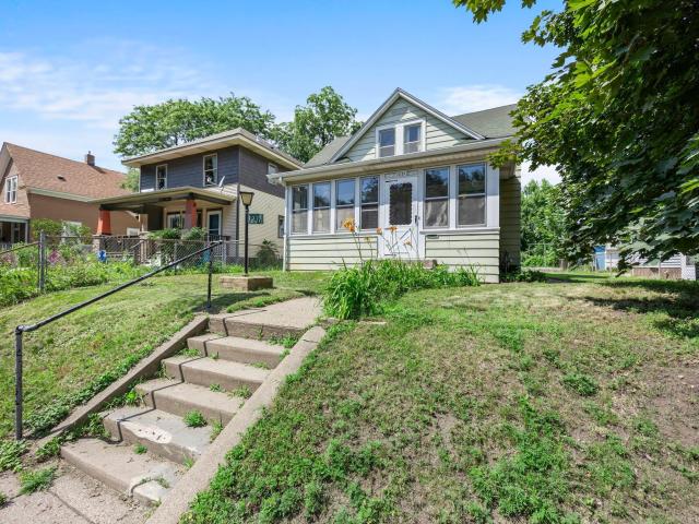 1231 Thomas Avenue Saint Paul MN 55104 - MLS# 6738704