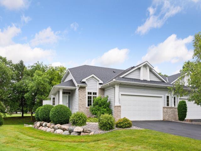 8820 Pointe Vista Drive Victoria MN 55386 - MLS# 6740306