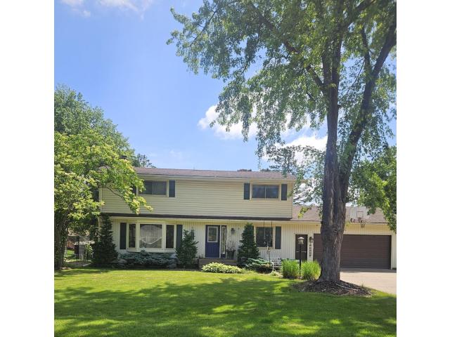 1969 Louis Lane Hastings MN 55033 - MLS# 6740584