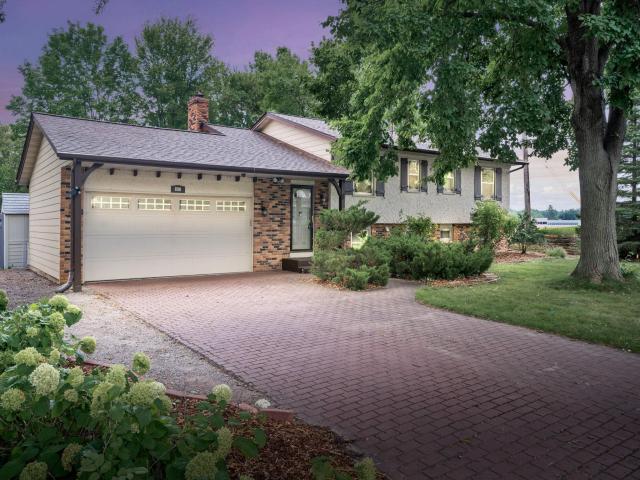 8900 29th Avenue N Minneapolis MN 55427 - MLS# 6742605