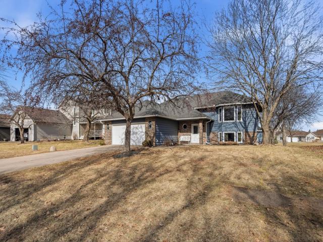 9118 Ashley Terrace Brooklyn Park MN 55443 - MLS# 6742917