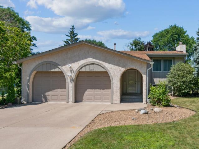2419 Galtier Street Saint Paul MN 55113 - MLS# 6744348