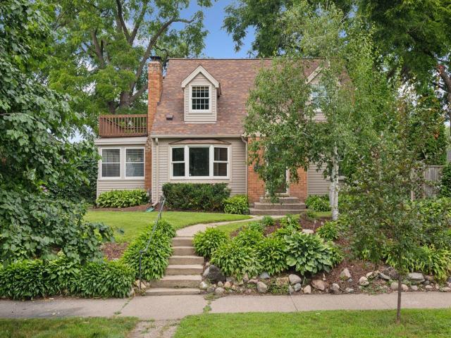 240 Russell Avenue S Minneapolis MN 55405 - MLS# 6744433