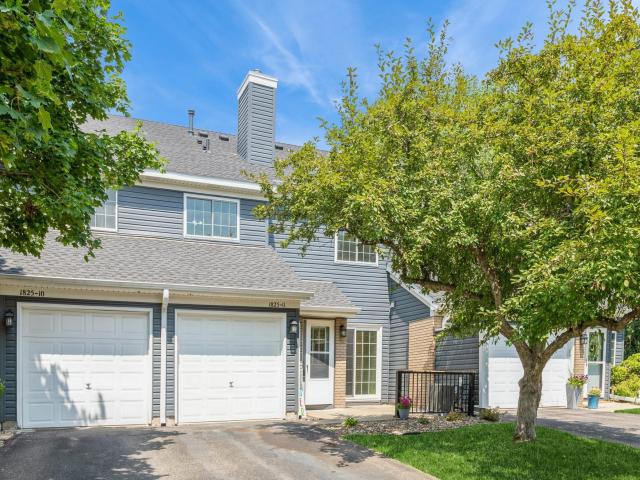 1825 Donegal Drive Unit 11 Woodbury MN 55125 - MLS# 6745008