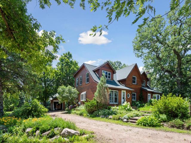 2852 County Road 92 N Maple Plain MN 55359 - MLS# 6746437