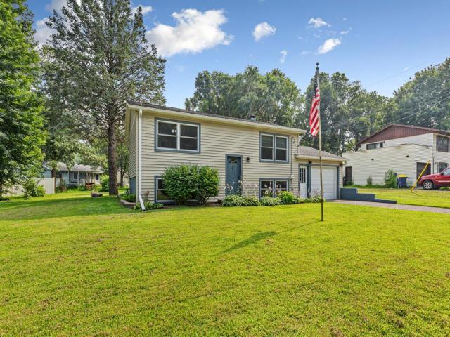 1825 Ladonna Lane Faribault MN 55021 - MLS# 6746586