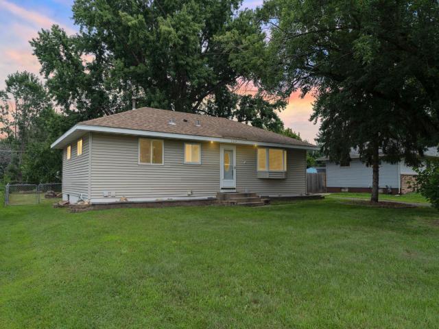 1517 122nd Avenue NE Minneapolis MN 55449 - MLS# 6746632