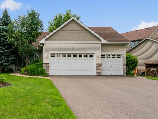 977 Bavaria Hills Terrace Chaska MN 55318 - MLS# 6746682
