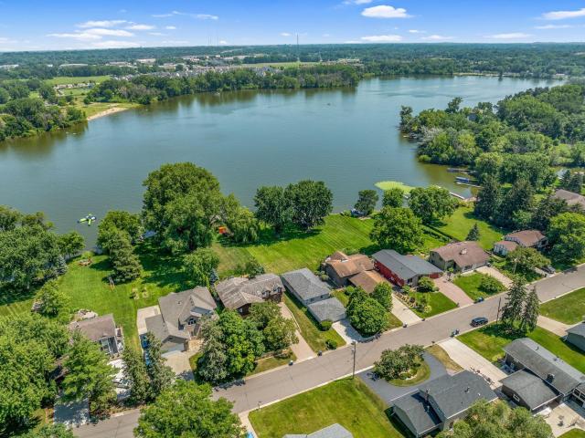 1517 14th Avenue NW Saint Paul MN 55112 - MLS# 6747033