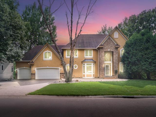 6381 Oxbow Bend Chanhassen MN 55317 - MLS# 6747042