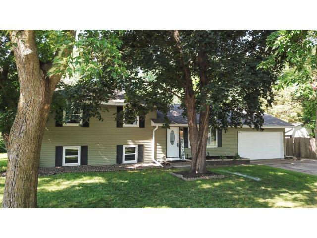 8068 Hyde Lane S Cottage Grove MN 55016 - MLS# 6747787
