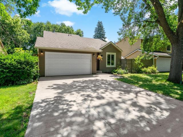 5610 Albert Street Saint Paul MN 55126 - MLS# 6748522