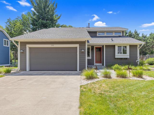 646 White Birch Drive Saint Paul MN 55126 - MLS# 6748629