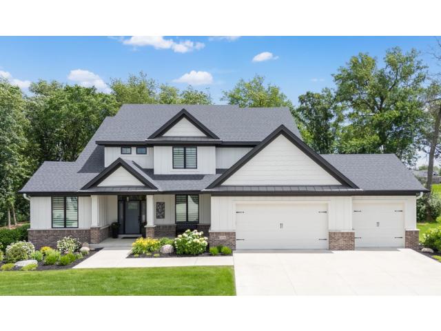 2576 Timber Oaks Road SW Rochester MN 55902 - MLS# 6749476