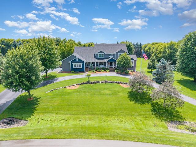 2605 Thoroughbred Lane Long Lake MN 55356 - MLS# 6749516
