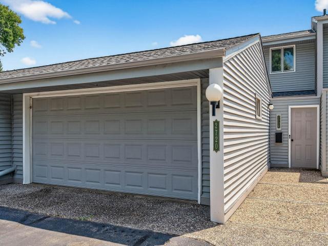 2720 Mackubin Street Saint Paul MN 55113 - MLS# 6750060
