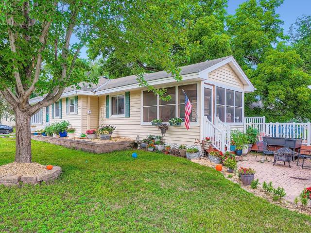 16351 Albany Avenue SE Prior Lake MN 55372 - MLS# 6751808