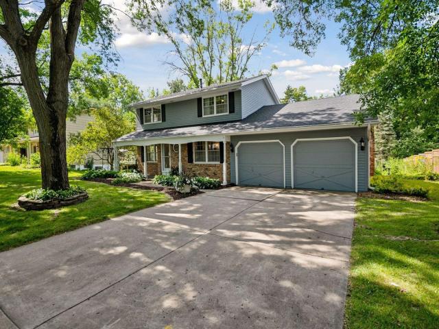 6528 Ridgeview Drive Minneapolis MN 55439 - MLS# 6752009