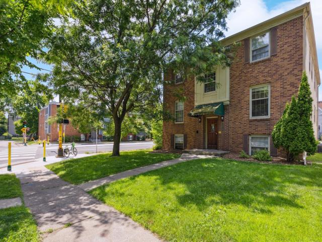 2936 Drew Avenue S Unit 3 Minneapolis MN 55416 - MLS# 6752358