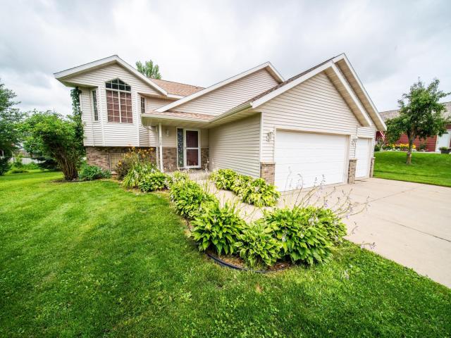 730 9th Street SW Pine Island MN 55963 - MLS# 6752434