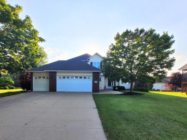 7274 Berkshire Circle Shakopee MN 55379 - MLS# 6752733