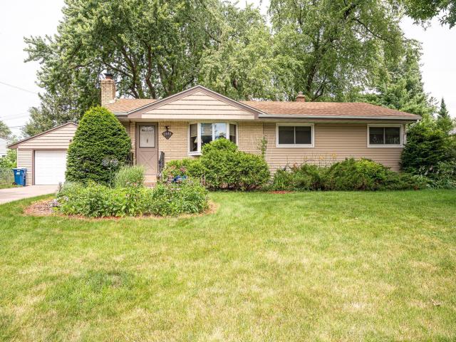 2649 Randy Avenue Saint Paul MN 55110 - MLS# 6752867