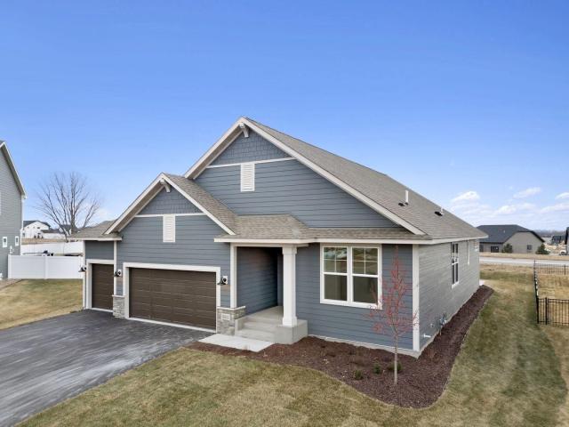 3287 Linden Avenue N Saint Paul MN 55129