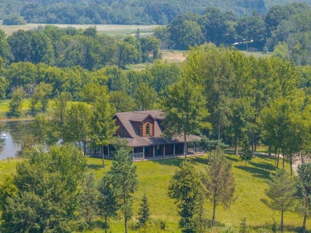 8515 Cedar Lake Boulevard Faribault MN 55021 - MLS# 6754055