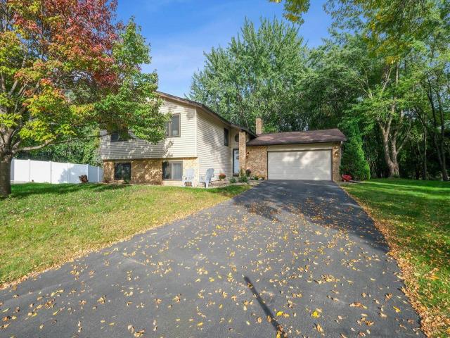 12405 Cockspur Court Eden Prairie MN 55347 - MLS# 6754320
