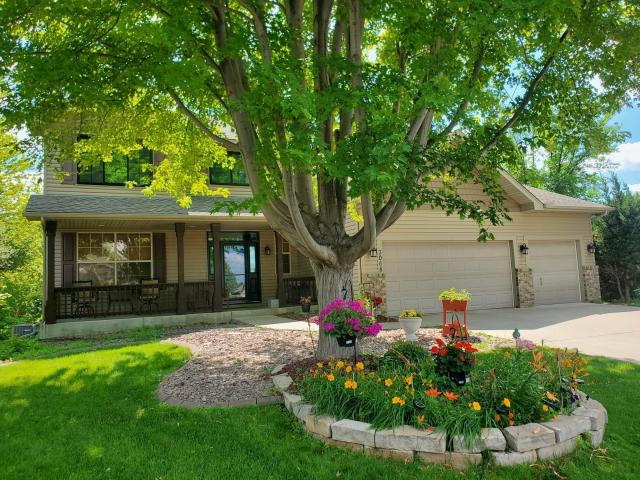 3068 Clary Court Shakopee MN 55379 - MLS# 6754562