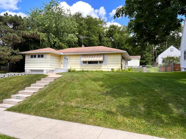 426 Woodlawn Avenue Saint Paul MN 55105 - MLS# 6754615
