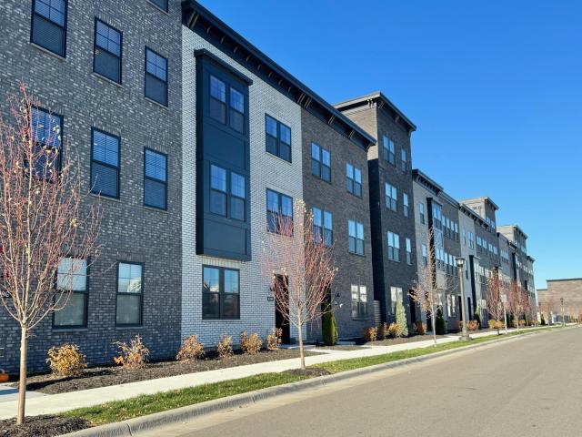 909 Mount Curve Boulevard Unit A Saint Paul MN 55116 - MLS# 6754763