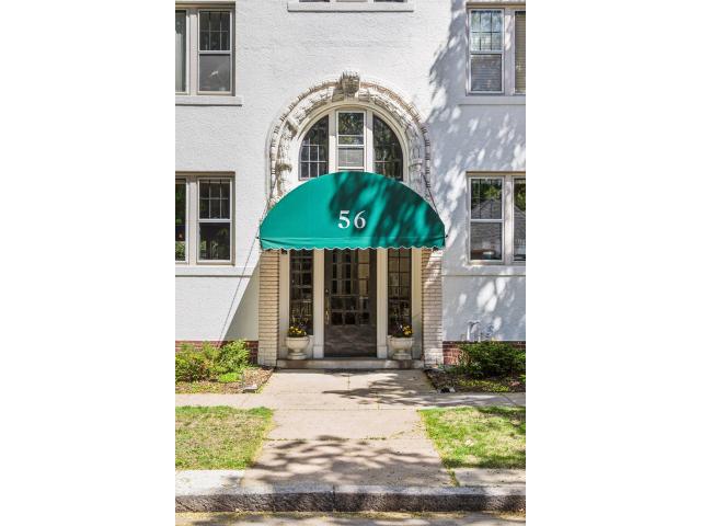 56 Arundel Street Unit 10 Saint Paul MN 55102 - MLS# 6754803