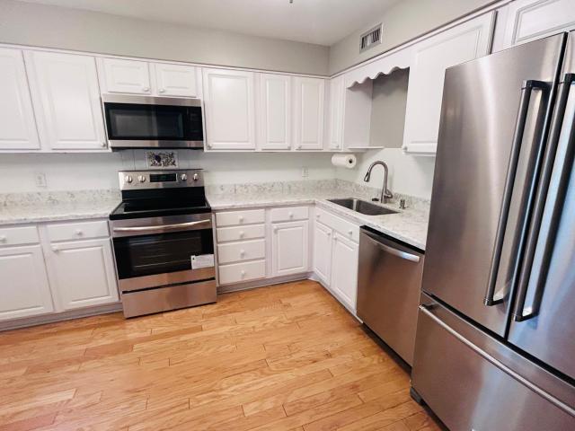 1860 Eagle Ridge Drive Unit W303 Mendota Heights MN 55118 - MLS# 6755001