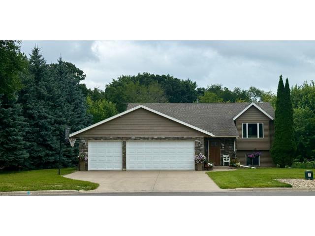 313 Bancroft Drive Albert Lea MN 56007 - MLS# 6755097