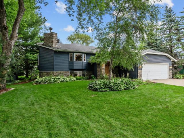 1973 Campbell Circle Saint Paul MN 55110 - MLS# 6755144