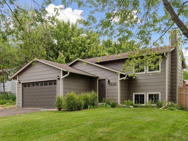 8315 Janero Avenue S Cottage Grove MN 55016 - MLS# 6755183