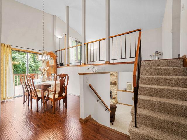 9865 Garrison Way Eden Prairie MN 55347 - MLS# 6755400