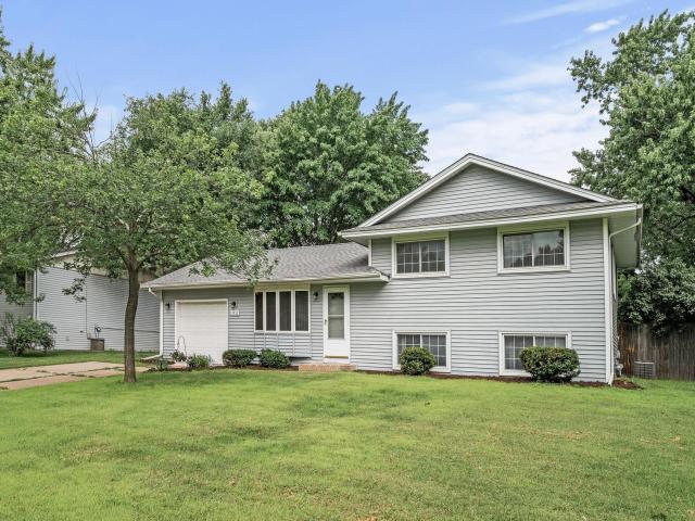 10632 Arrowhead Street NW Minneapolis MN 55433 - MLS# 6755401
