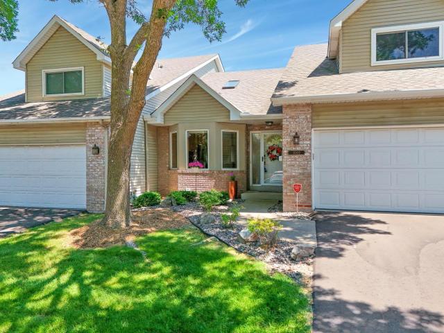 1040 Trenton Circle N Minneapolis MN 55441 - MLS# 6755510