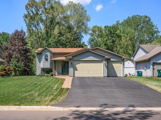 8628 Davenport Street NE Minneapolis MN 55449 - MLS# 6755574