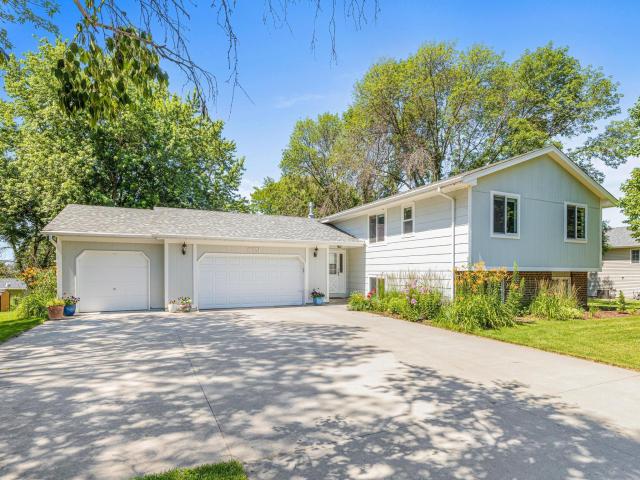 16951 88th Avenue N Maple Grove MN 55311 - MLS# 6755621