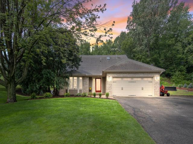 4555 Oak Chase Way Saint Paul MN 55123 - MLS# 6755654