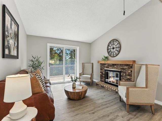 9188 Neill Lake Road Eden Prairie MN 55347 - MLS# 6756261