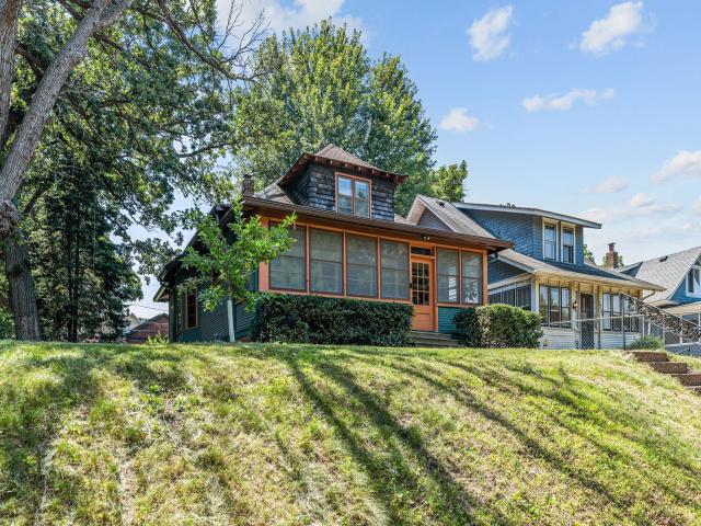 1728 Hubbard Avenue Saint Paul MN 55104 - MLS# 6756284