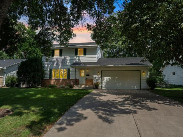 1015 Main Street S Shakopee MN 55379 - MLS# 6756327