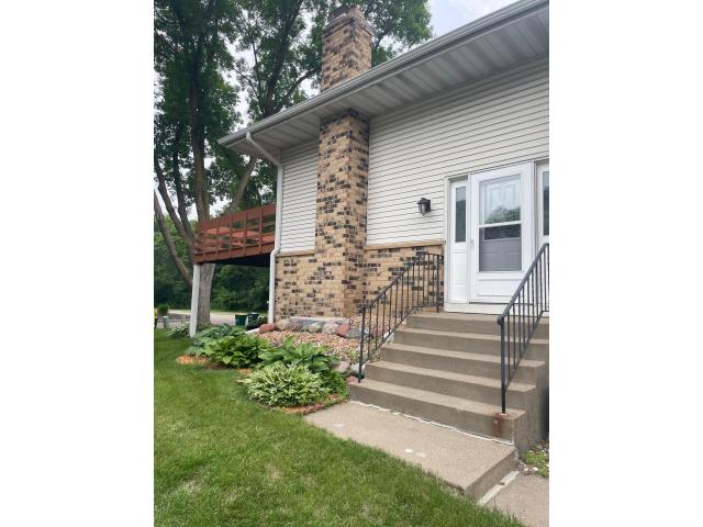 12232 Oak Leaf Circle Burnsville MN 55337 - MLS# 6756339