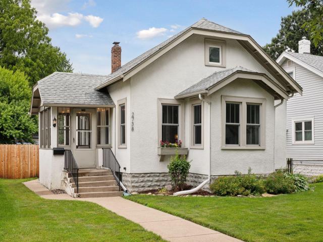 2738 Garfield Street NE Minneapolis MN 55418 - MLS# 6756704